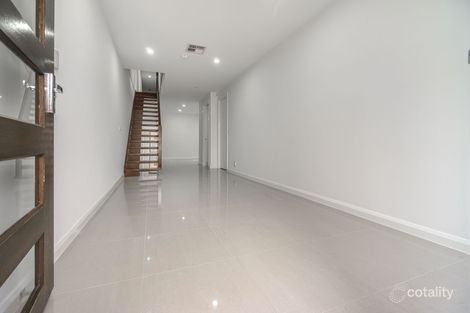 Property photo of 4 Inlet Street Roxburgh Park VIC 3064