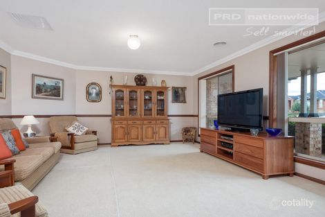 Property photo of 39 Yarrawah Crescent Bourkelands NSW 2650