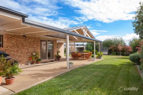 Property photo of 39 Yarrawah Crescent Bourkelands NSW 2650