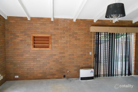 Property photo of 2 Gunn Drive Estella NSW 2650