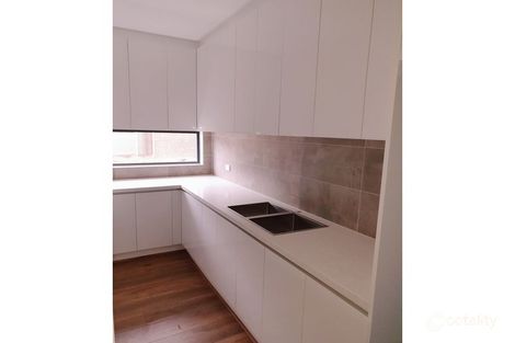 Property photo of 140 Debonair Parade Craigieburn VIC 3064