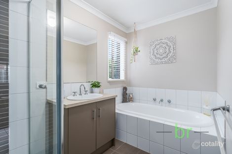 Property photo of 1/97 Flinders Avenue Lara VIC 3212