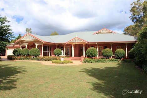 Property photo of 30 Cockatoo Crescent Gooburrum QLD 4670