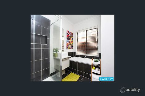 Property photo of 5 Springlands Crescent Fraser Rise VIC 3336