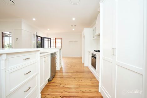 Property photo of 23 Salvanza Crescent Griffith NSW 2680