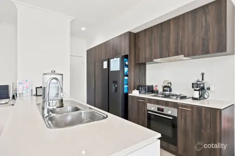 Property photo of 18/24 Bonogin Road Mudgeeraba QLD 4213