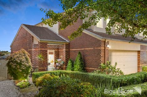 19 St Laurent Rise, Knoxfield, VIC 3180
