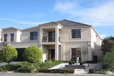 Property photo of 5 Margaret Gray Close Glen Waverley VIC 3150