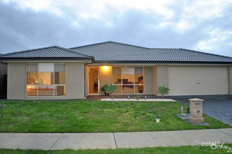 Property photo of 49 Bushranger Boulevarde Cranbourne East VIC 3977