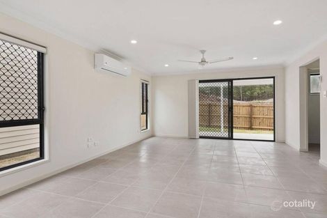 Property photo of 1/8 Karumba Way Holmview QLD 4207