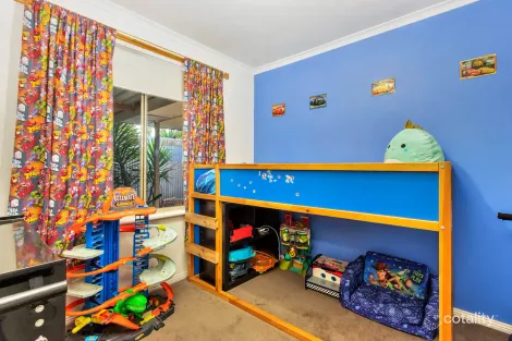 Property photo of 38 Hinsley Road Smithfield Plains SA 5114