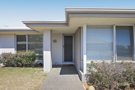 Property photo of 25 Bundoran Approach Hilbert WA 6112