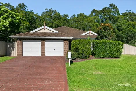 6 Prieska Way, East Maitland, NSW 2323