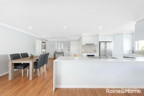 Property photo of 33 Comarong Street Greenwell Point NSW 2540