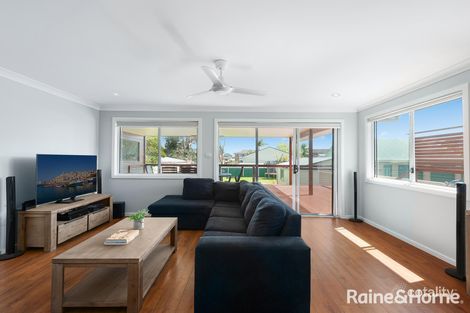 Property photo of 33 Comarong Street Greenwell Point NSW 2540