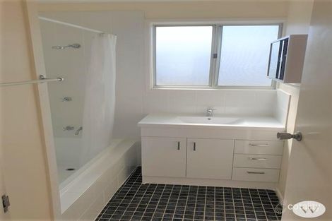 Property photo of 102 Moreton Terrace Beachmere QLD 4510