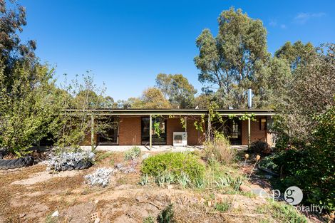 Property photo of 29 Jonathon Lane Harcourt VIC 3453