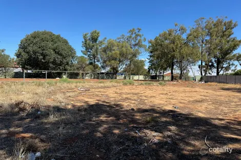 6 Mckern Pl, Griffith, NSW 2680