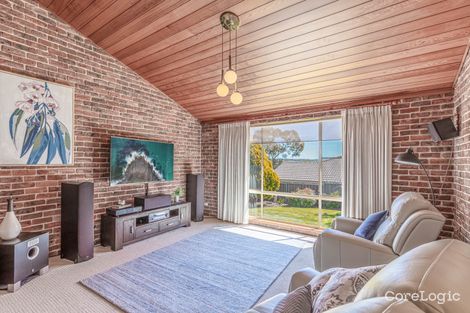 Property photo of 9 Barker Circuit Kelso NSW 2795