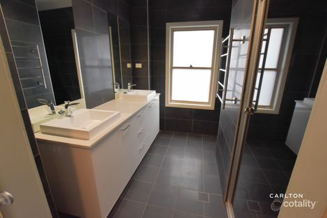 Property photo of 17 Turner Way Renwick NSW 2575