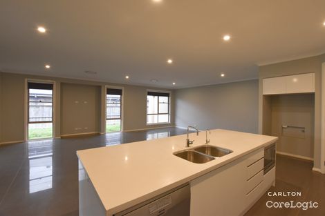 Property photo of 17 Turner Way Renwick NSW 2575