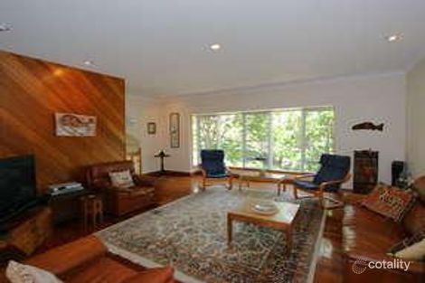 Property photo of 32 Fifth Avenue St Lucia QLD 4067