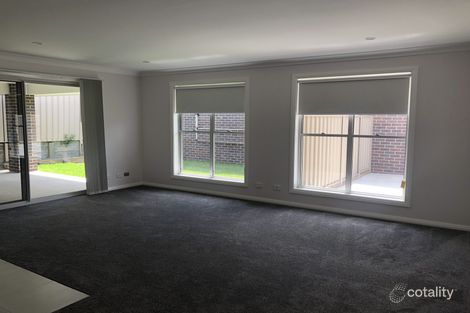 Property photo of 4/29A Raymond Terrace Road East Maitland NSW 2323