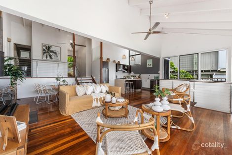 Property photo of 63 Crest Drive Currumbin QLD 4223