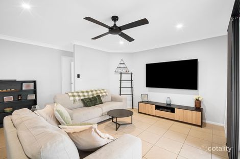 Property photo of 8 Wattle Crescent Raceview QLD 4305