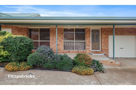 Property photo of 2/40 Kilpatrick Street Kooringal NSW 2650
