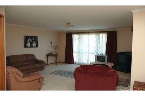 Property photo of 5 Melanie Court Traralgon VIC 3844