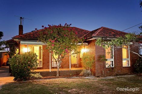 Property photo of 8 Lespray Avenue Bentleigh East VIC 3165