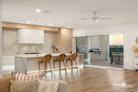 Property photo of 213 Coolum Parade Newport QLD 4020