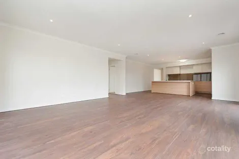 Property photo of 16 Moonlight Way Mickleham VIC 3064
