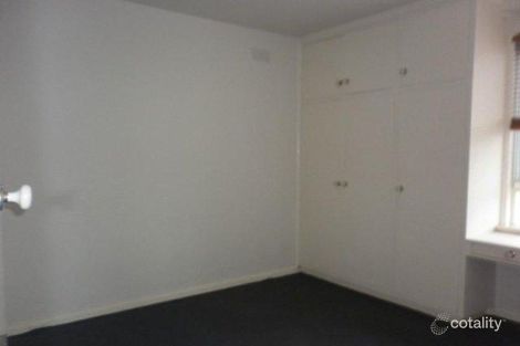 Property photo of 9/25 Brighton Road St Kilda VIC 3182