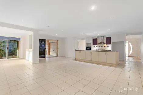 Property photo of 9 Edith Street Forest Lake QLD 4078
