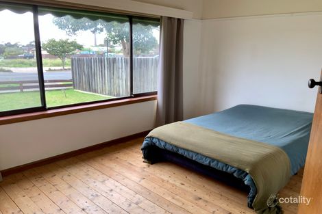 Property photo of 98 Vines Road Hamlyn Heights VIC 3215