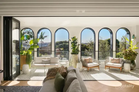 Property photo of 4/49 Drumalbyn Road Bellevue Hill NSW 2023