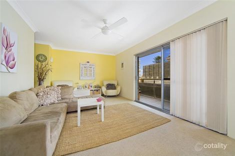 Property photo of 4/110 Howard Avenue Dee Why NSW 2099