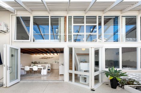 8/51 Rule St, North Fremantle, WA 6159