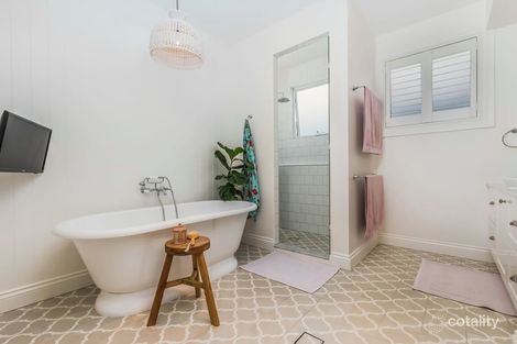Property photo of 323 Upper Esplanade Manly QLD 4179