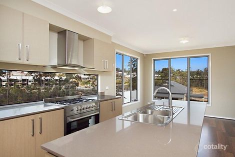 31 Wylie Ct, Springfield Lakes, QLD 4300