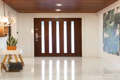 Property photo of 20 Mollison Drive Doreen VIC 3754