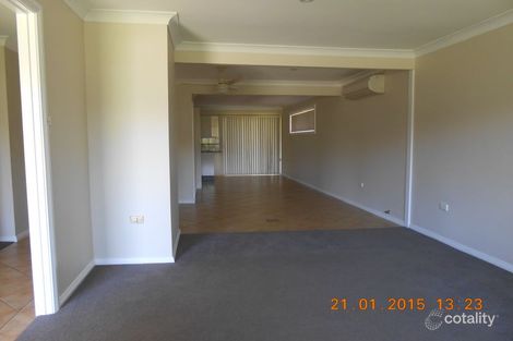 Property photo of 21 Kerry Crescent Berkeley Vale NSW 2261