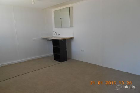 Property photo of 21 Kerry Crescent Berkeley Vale NSW 2261