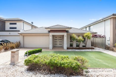 Property photo of 17 Middle Park Drive Point Cook VIC 3030