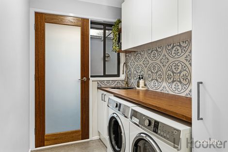 Property photo of 5 Manifold Court Croydon South VIC 3136