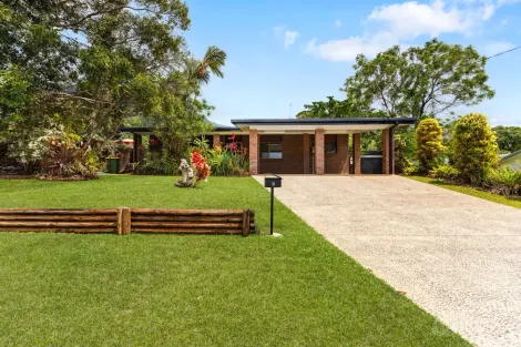 9 Ethel Cl, Redlynch, QLD 4870