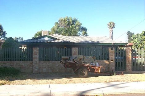 132 Coolgardie Ave, Redcliffe, WA 6104