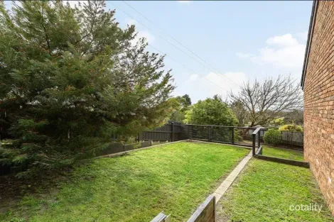 Property photo of 7 Tabor Mews Frankston VIC 3199